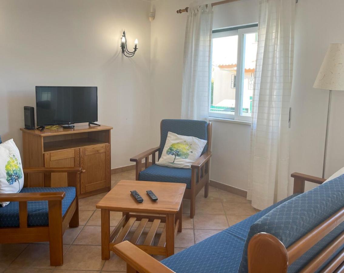 Moradia T3 Aguia Marina, Com Piscina E Bbq Villa Albufeira Luaran gambar