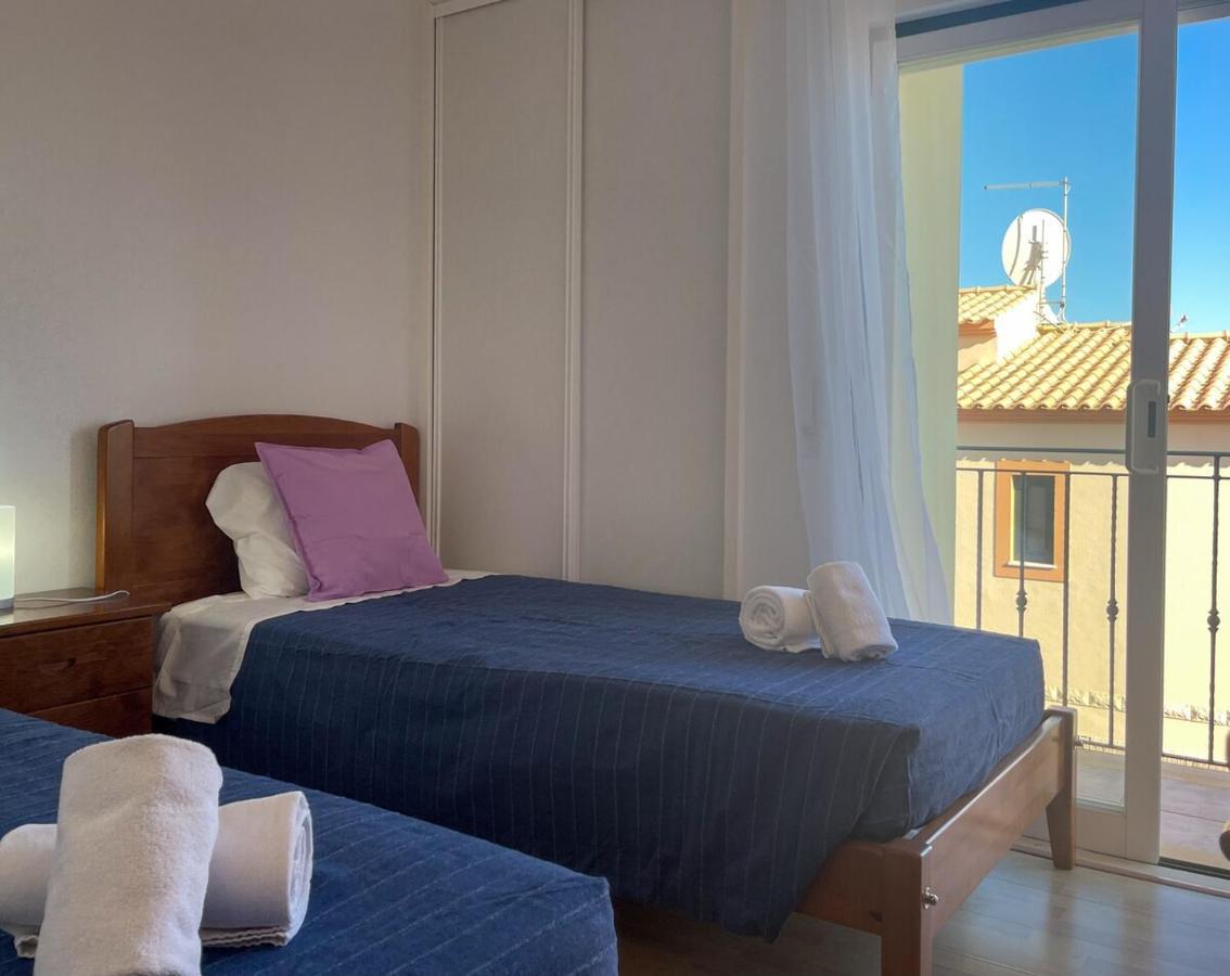 Moradia T3 Aguia Marina, Com Piscina E Bbq Villa Albufeira Luaran gambar