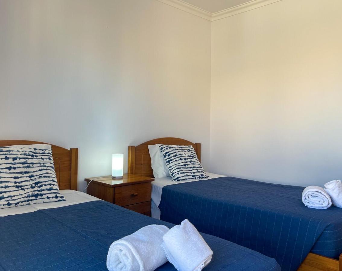 Moradia T3 Aguia Marina, Com Piscina E Bbq Villa Albufeira Luaran gambar